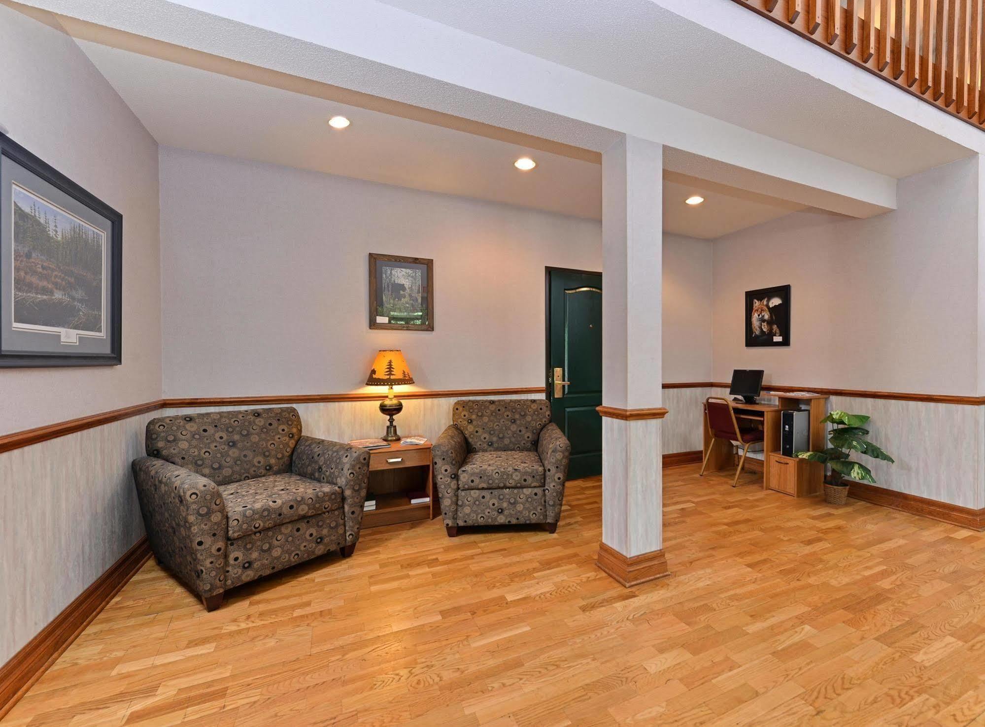 Northwoods Best Inn - Chetek Dış mekan fotoğraf