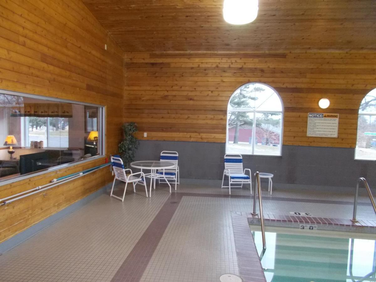 Northwoods Best Inn - Chetek Dış mekan fotoğraf